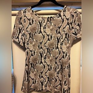 Short sleeve express top